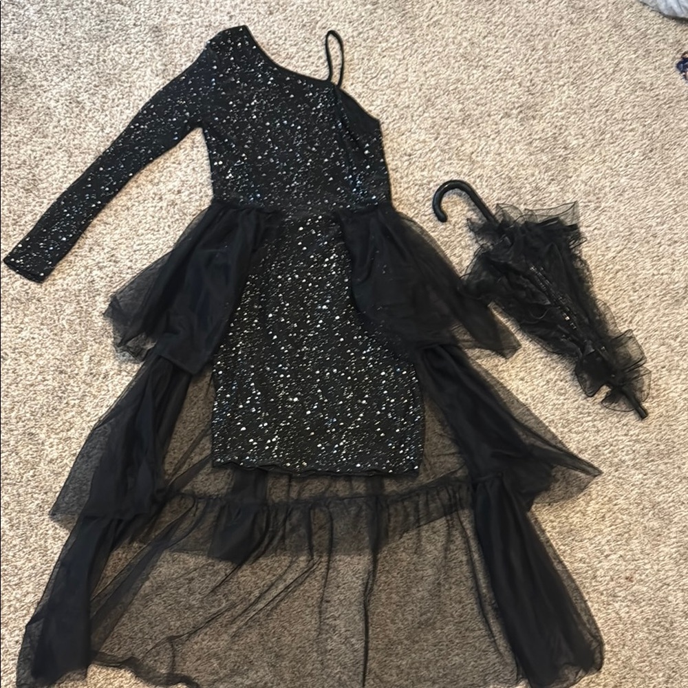 SHEIN Black Dance Costume with Sparkling Embellishments and Tulle Skirt